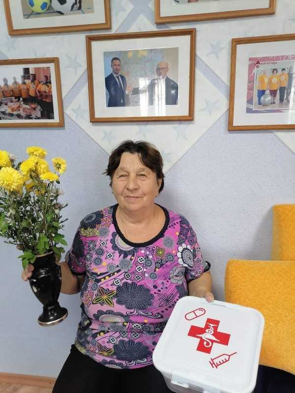 Поздравление жительницы отделения