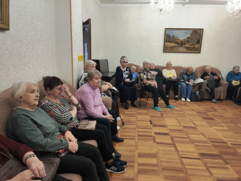 Как перестать платить за воздух?  Защищаем кошельки от навязанных страховок!